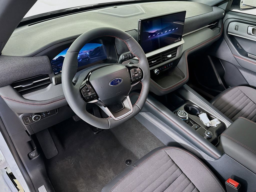 Thumbnail: 2026 Ford Explorer - 2