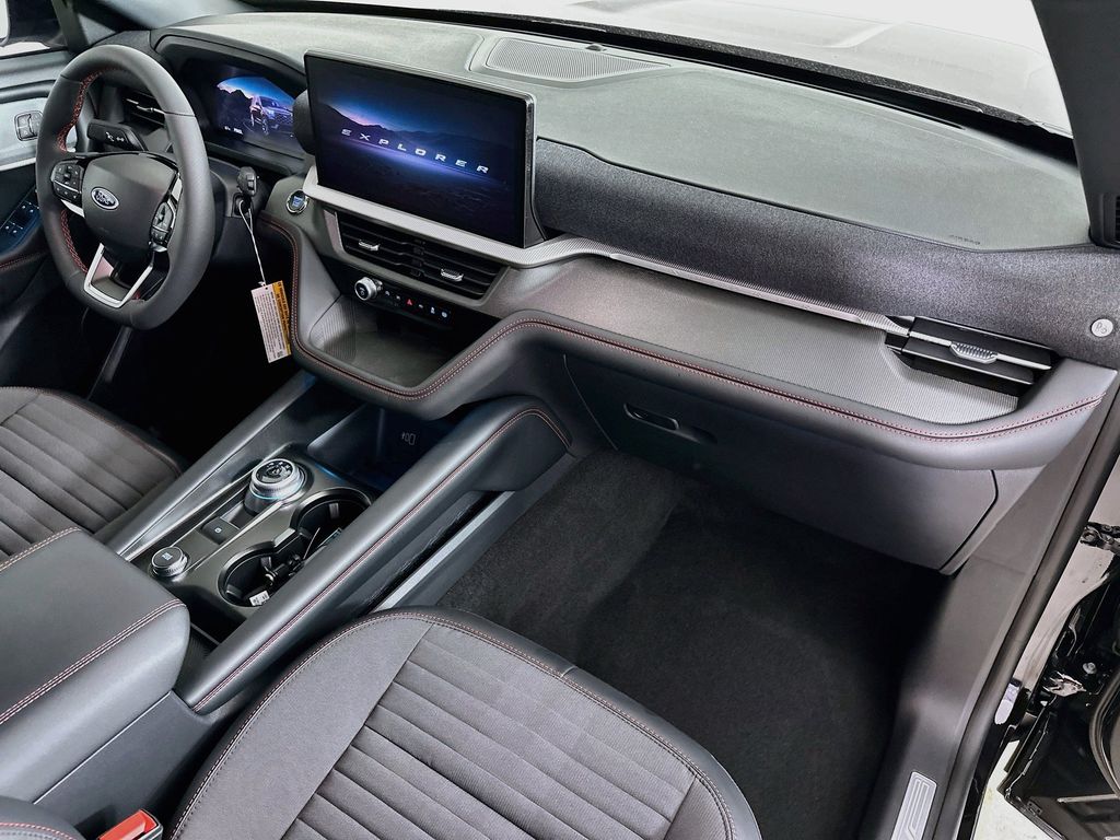 Thumbnail: 2026 Ford Explorer - 33