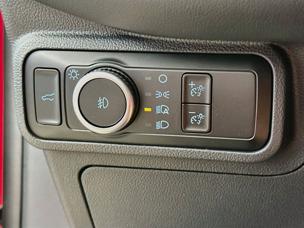 Thumbnail: 2026 Ford Explorer - 26