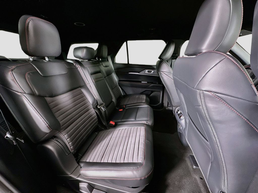 Thumbnail: 2026 Ford Explorer - 32