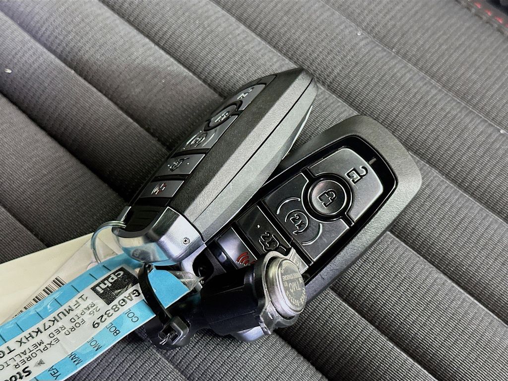 Thumbnail: 2026 Ford Explorer - 20