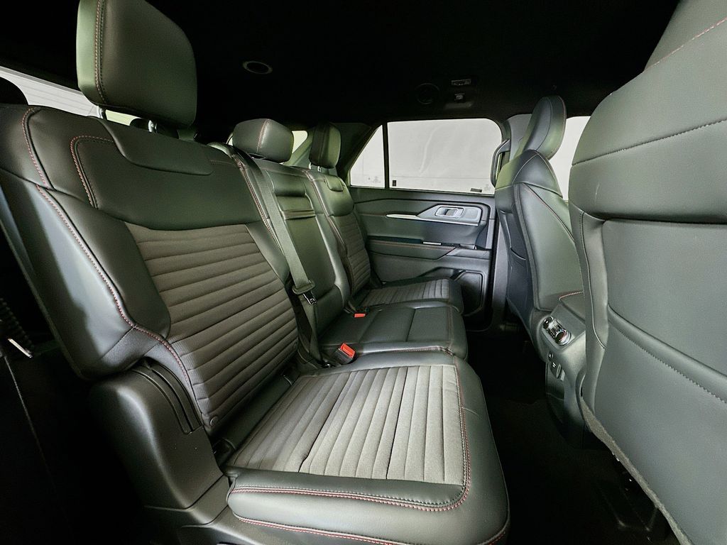 Thumbnail: 2026 Ford Explorer - 32
