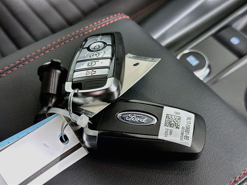 Thumbnail: 2026 Ford Explorer - 19