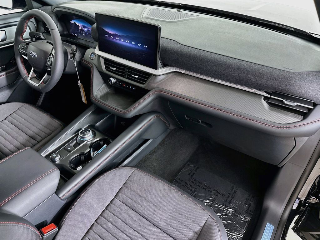Thumbnail: 2026 Ford Explorer - 33