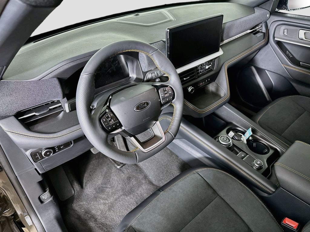 Thumbnail: 2026 Ford Explorer - 2