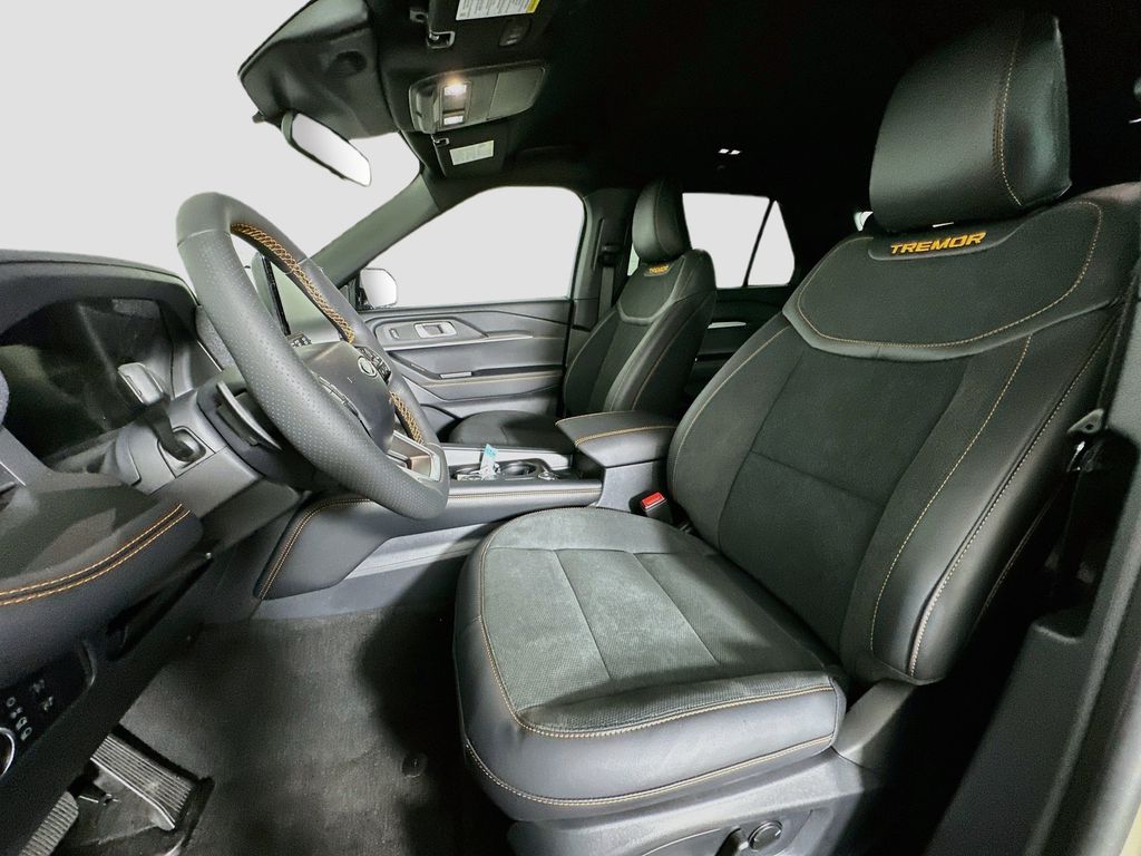 Thumbnail: 2026 Ford Explorer - 11