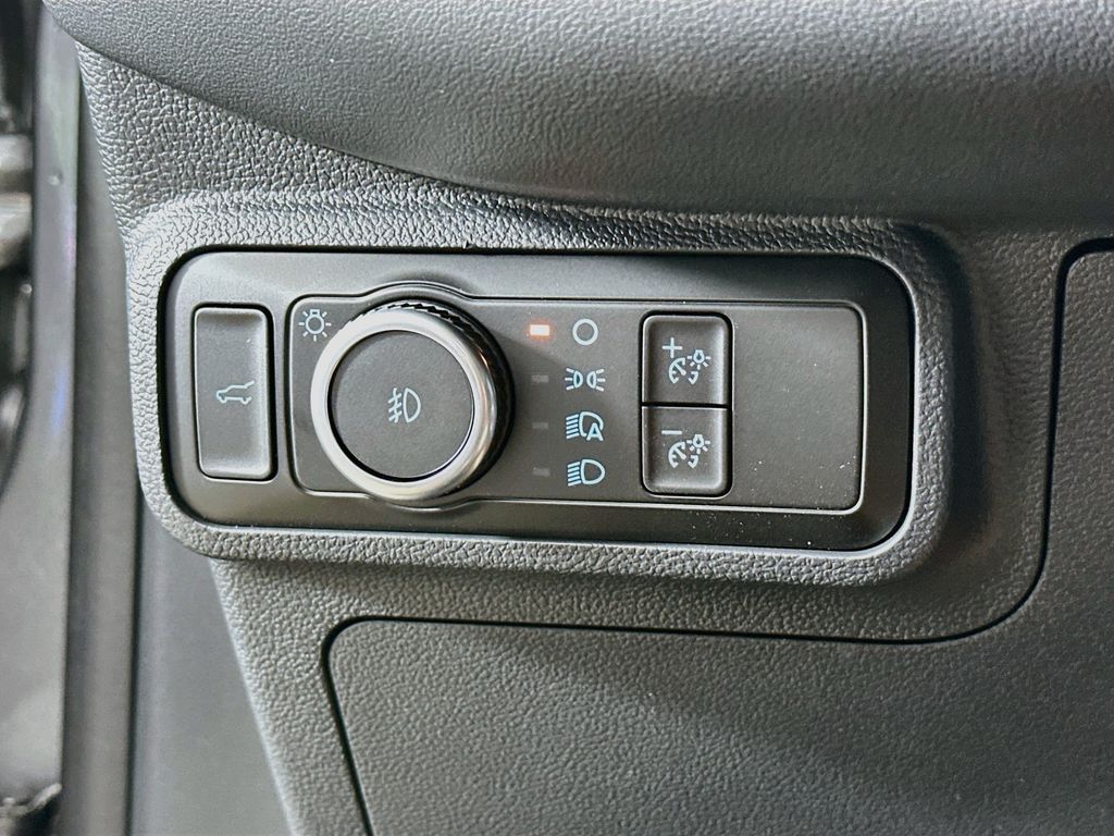 Thumbnail: 2026 Ford Explorer - 26