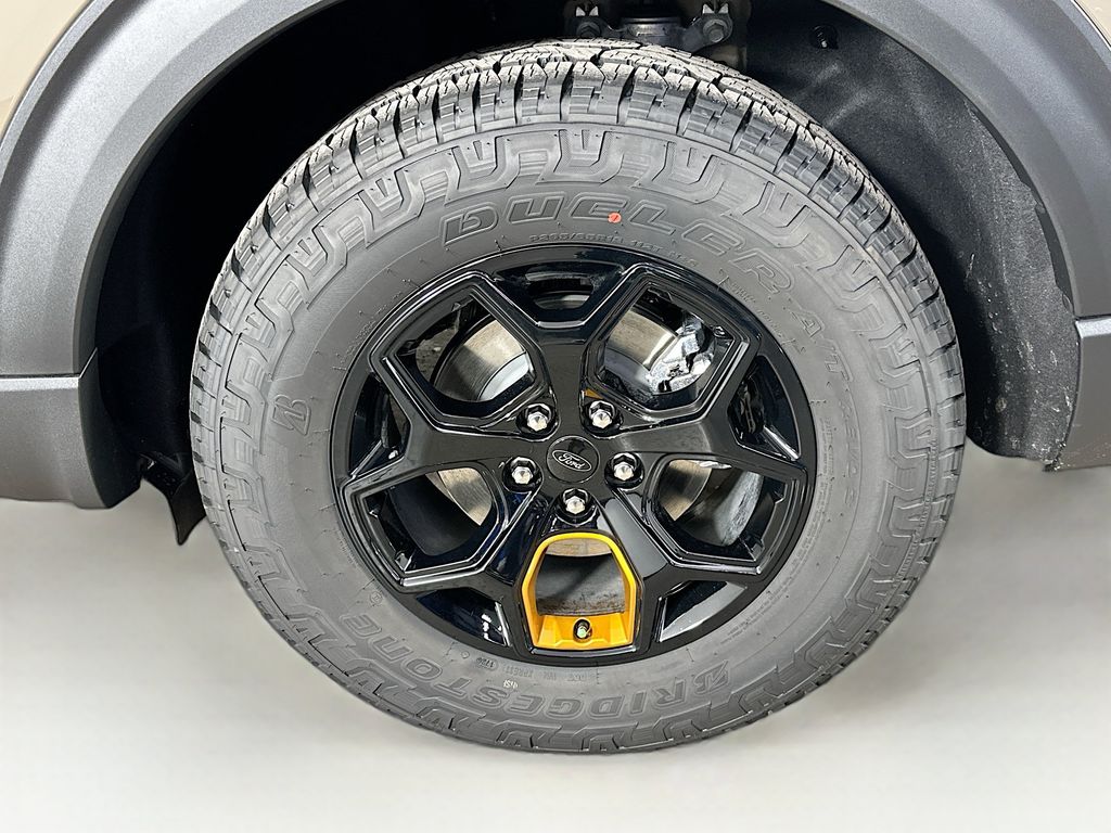 Thumbnail: 2026 Ford Explorer - 8