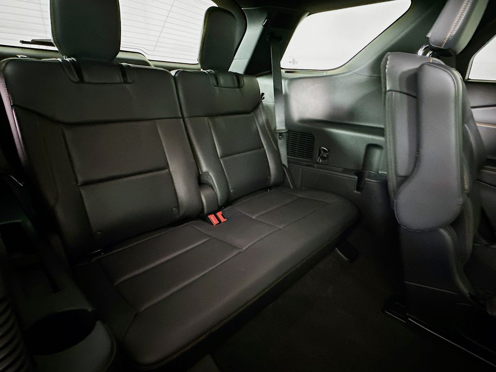 Thumbnail: 2026 Ford Explorer - 32