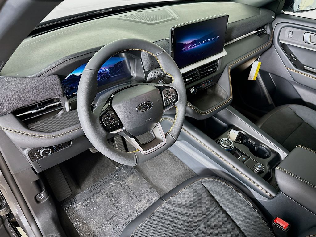 Thumbnail: 2026 Ford Explorer - 2