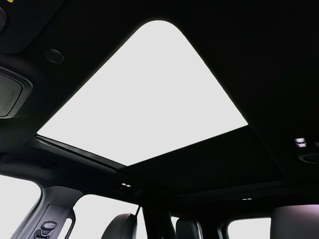 Thumbnail: 2026 Ford Explorer - 31