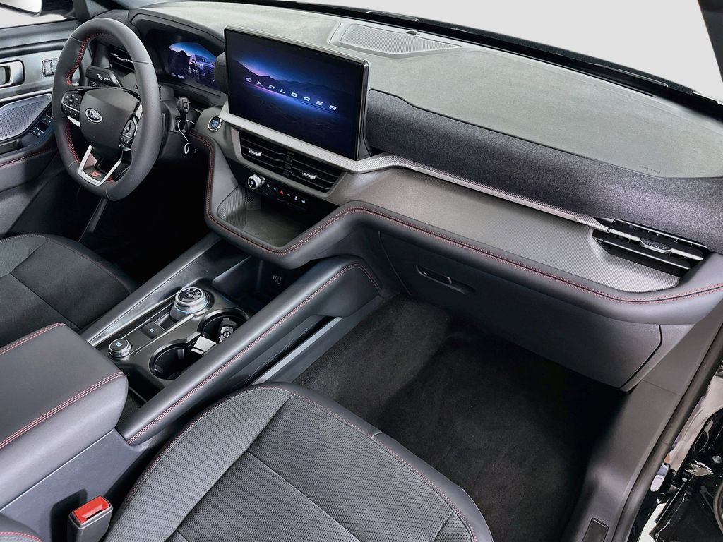 Thumbnail: 2026 Ford Explorer - 34