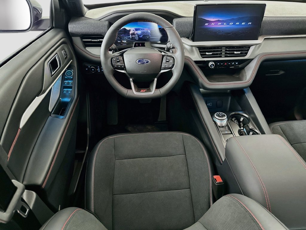 Thumbnail: 2026 Ford Explorer - 10