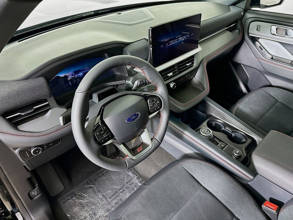 Thumbnail: 2026 Ford Explorer - 2