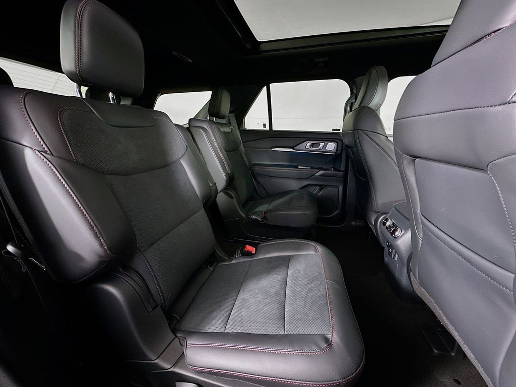 Thumbnail: 2026 Ford Explorer - 33