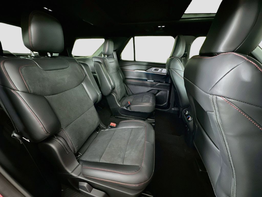 Thumbnail: 2026 Ford Explorer - 34