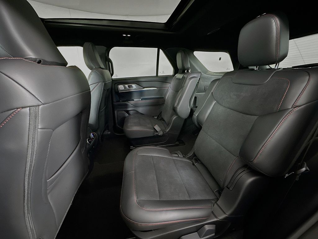 Thumbnail: 2026 Ford Explorer - 13