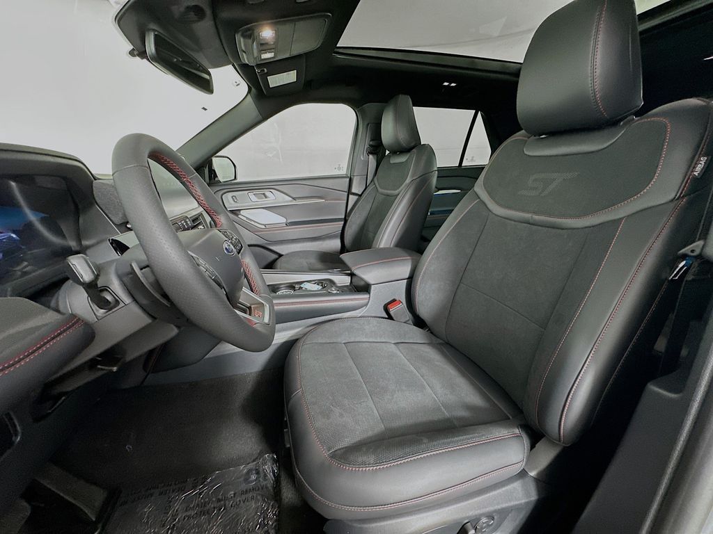 Thumbnail: 2026 Ford Explorer - 11