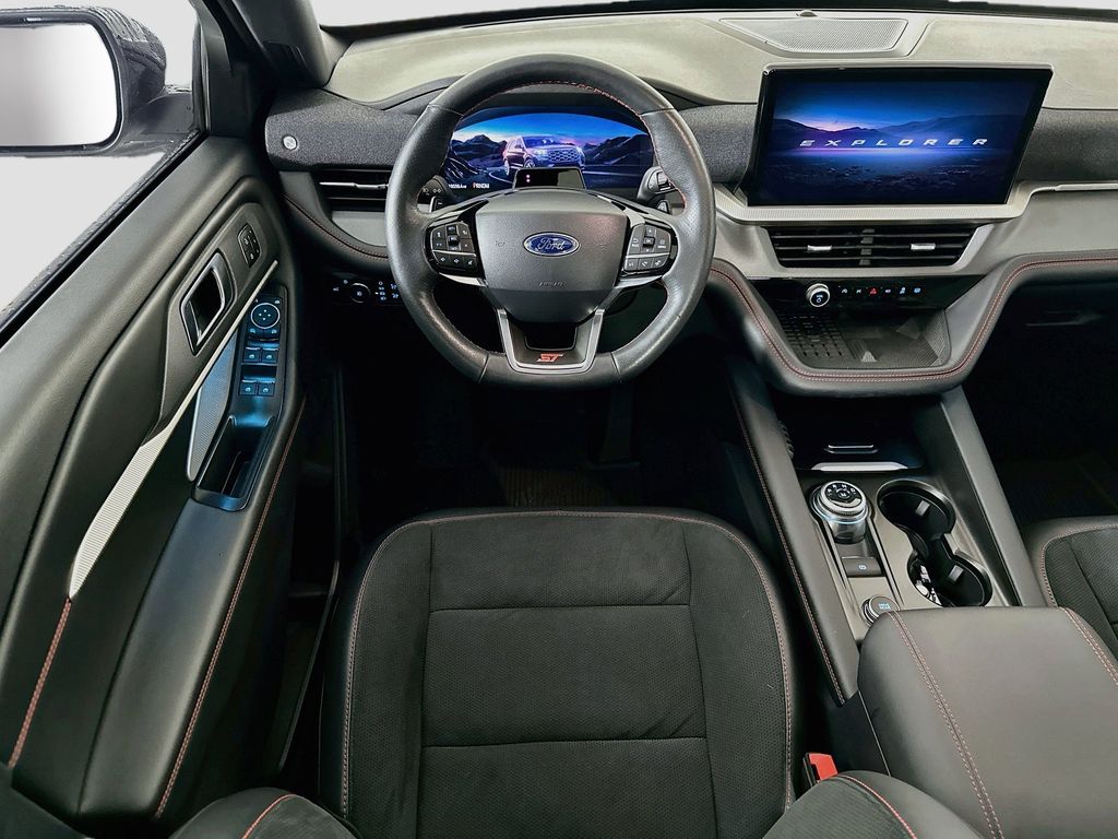 Thumbnail: 2025 Ford Explorer - 10