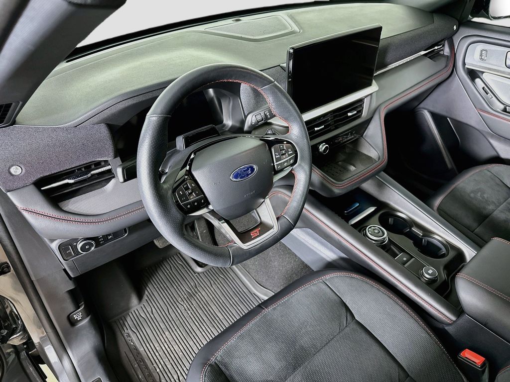 Thumbnail: 2025 Ford Explorer - 2
