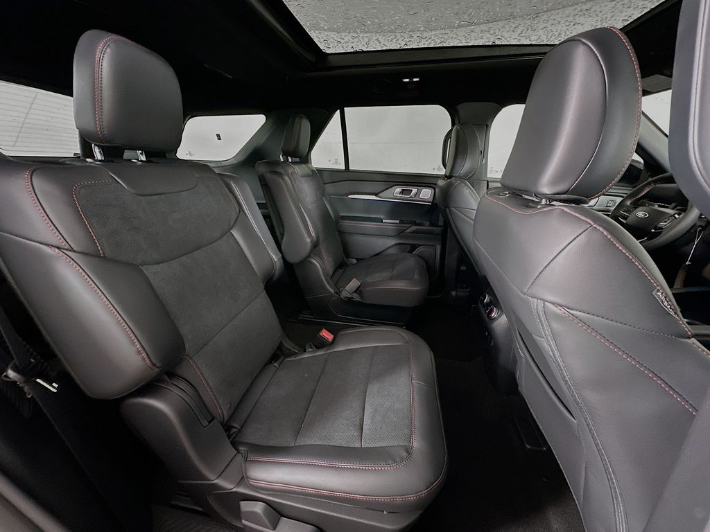 Thumbnail: 2026 Ford Explorer - 34