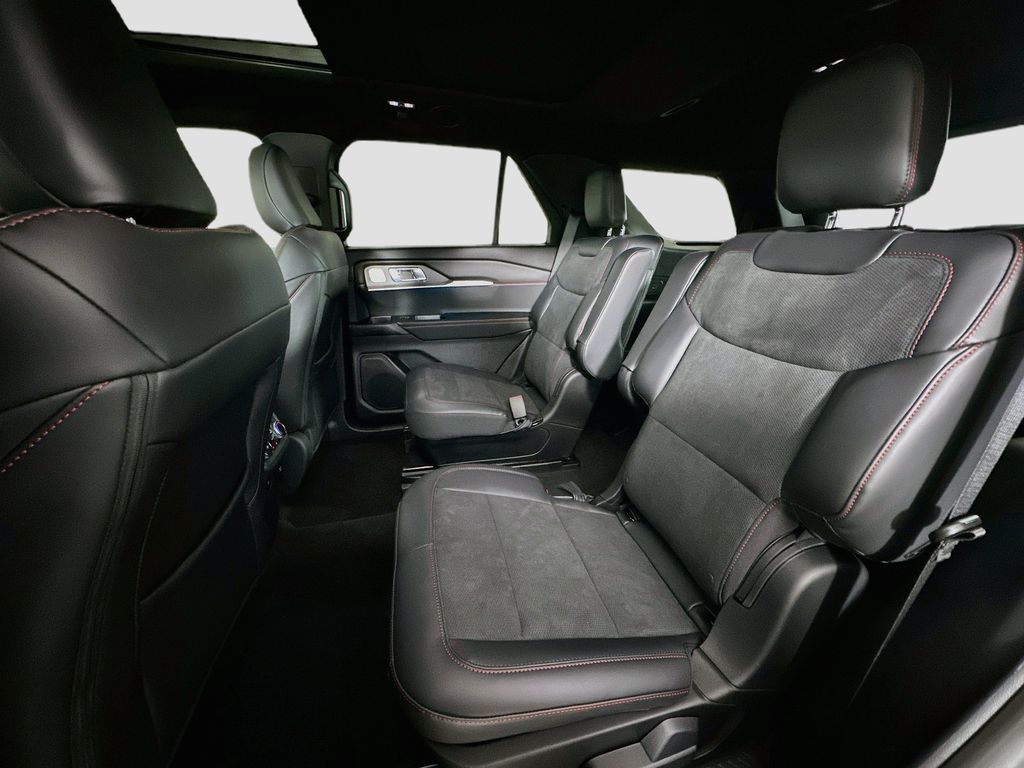 Thumbnail: 2026 Ford Explorer - 13