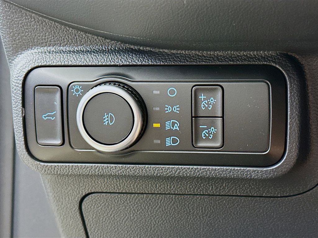 Thumbnail: 2026 Ford Explorer - 26