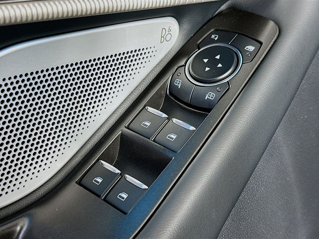 Thumbnail: 2026 Ford Explorer - 28