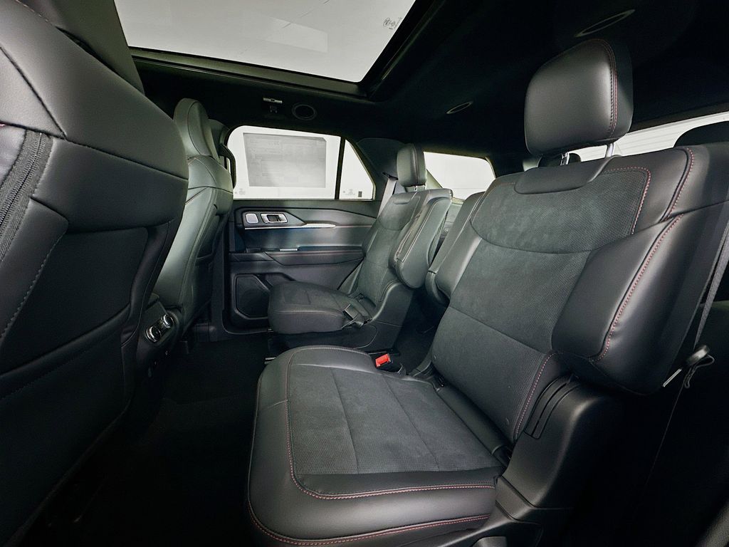 Thumbnail: 2026 Ford Explorer - 12