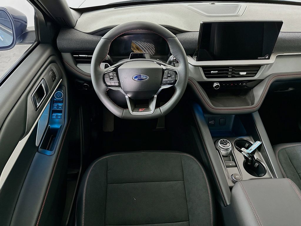 Thumbnail: 2026 Ford Explorer - 9