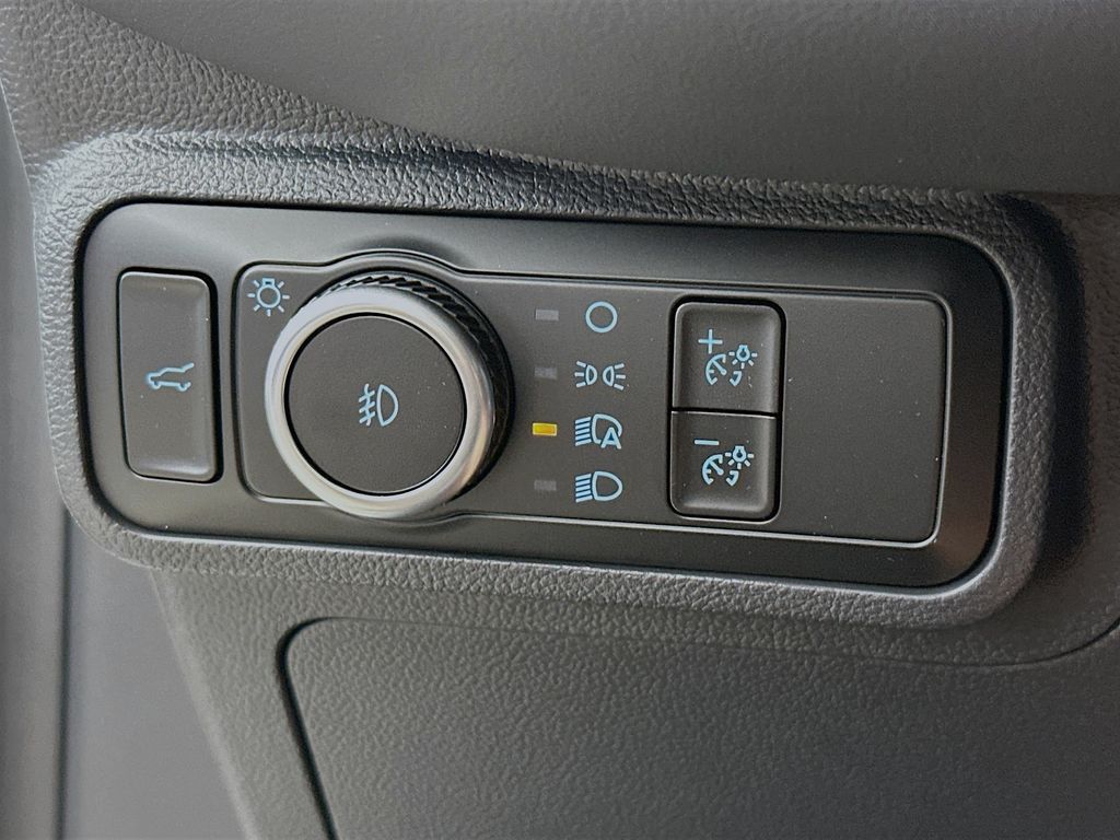 Thumbnail: 2026 Ford Explorer - 27