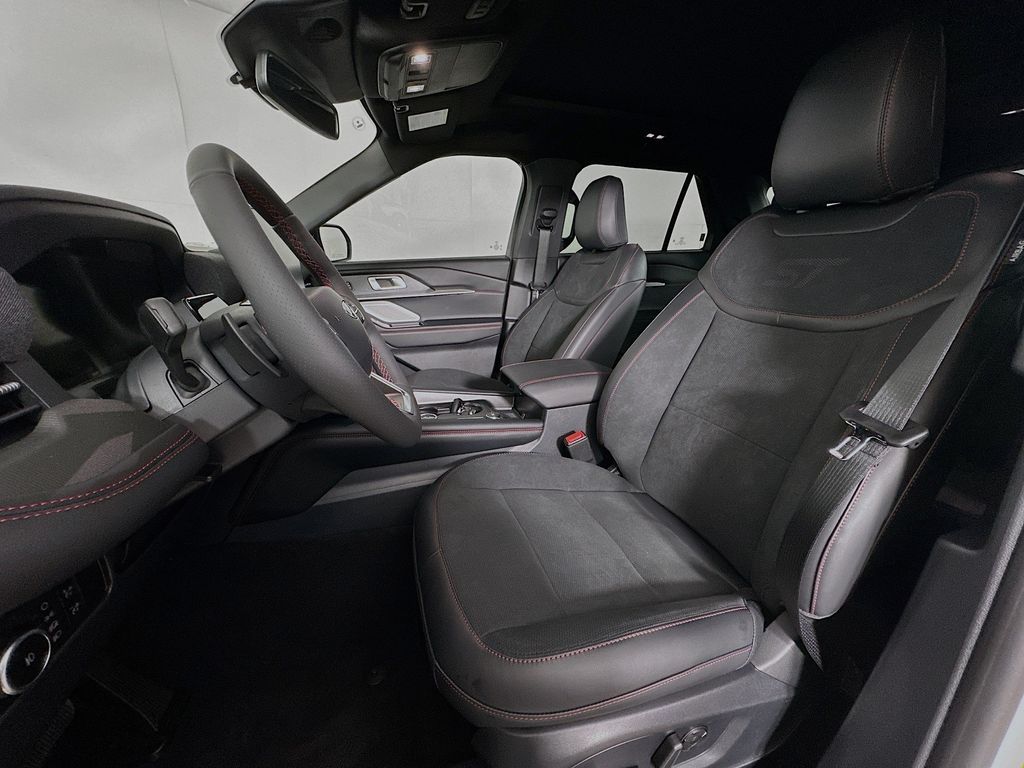 Thumbnail: 2026 Ford Explorer - 11