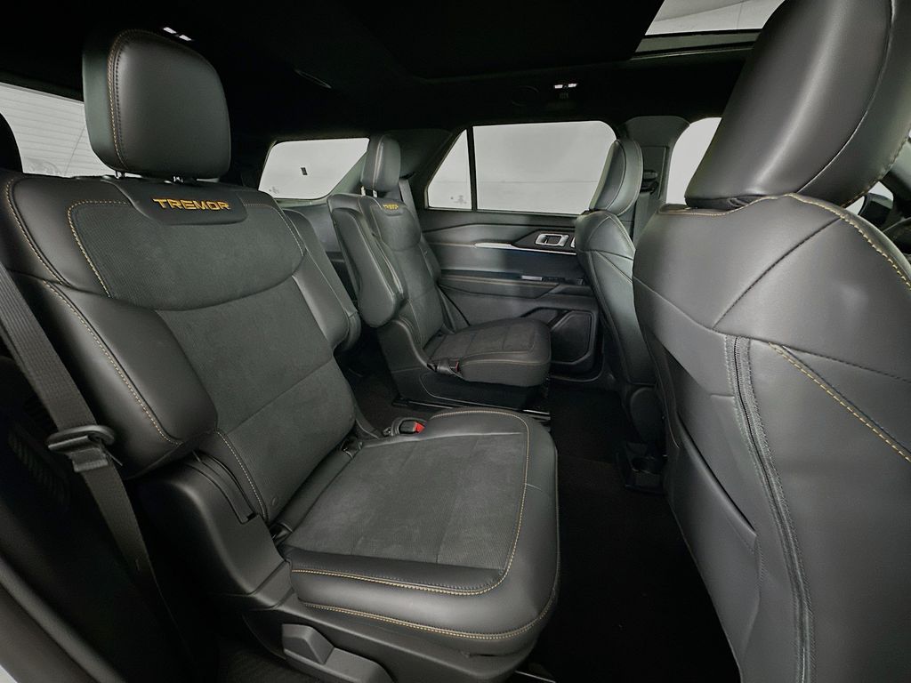Thumbnail: 2026 Ford Explorer - 33