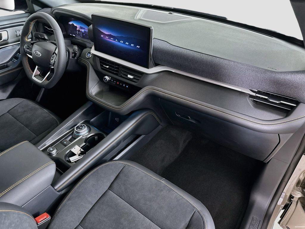 Thumbnail: 2026 Ford Explorer - 34