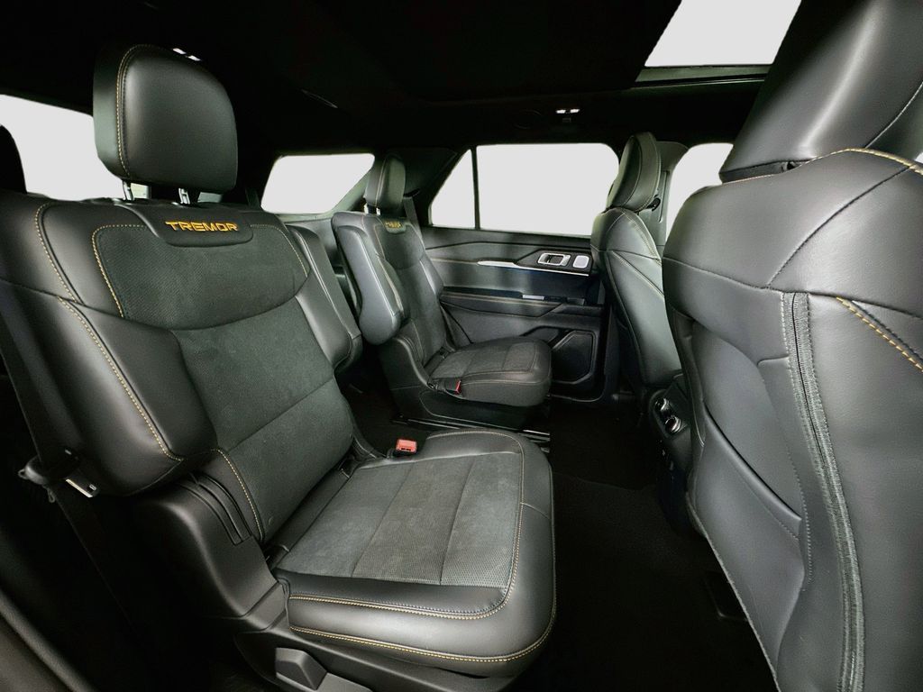 Thumbnail: 2026 Ford Explorer - 33