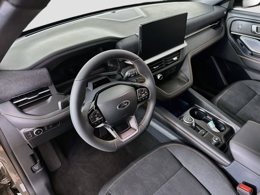 Thumbnail: 2026 Ford Explorer - 2