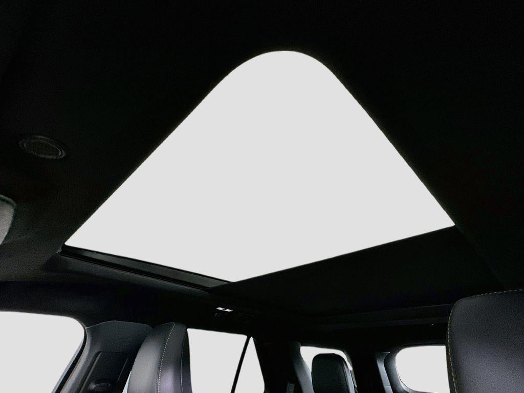 Thumbnail: 2026 Ford Explorer - 31