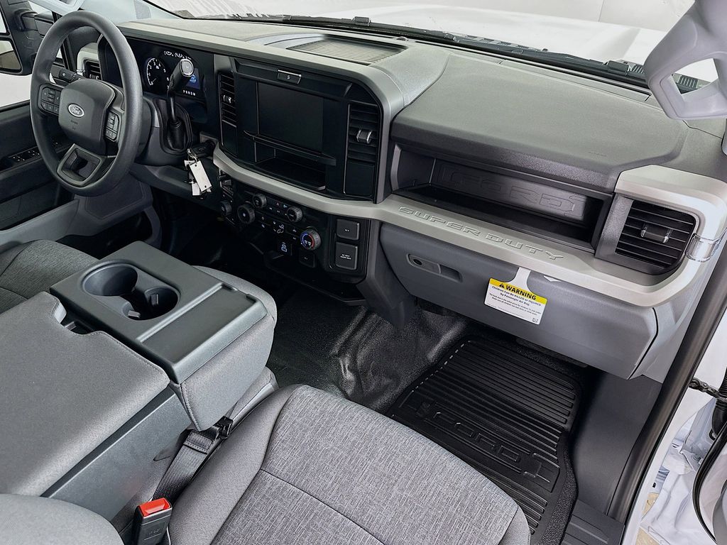 Thumbnail: 2026 Ford F-250 - 31