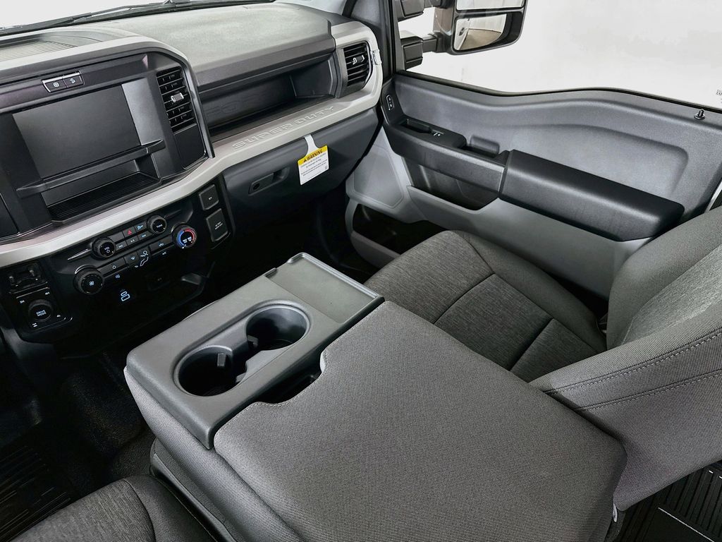 Thumbnail: 2026 Ford F-250 - 13