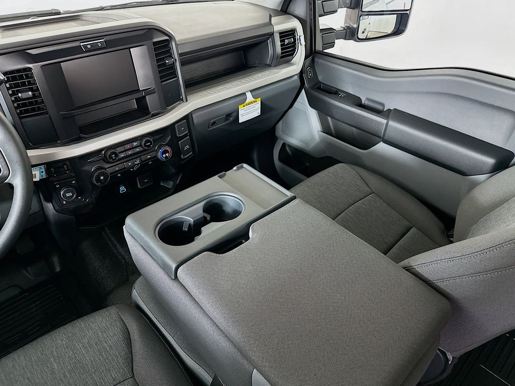 Thumbnail: 2026 Ford F-250 - 13