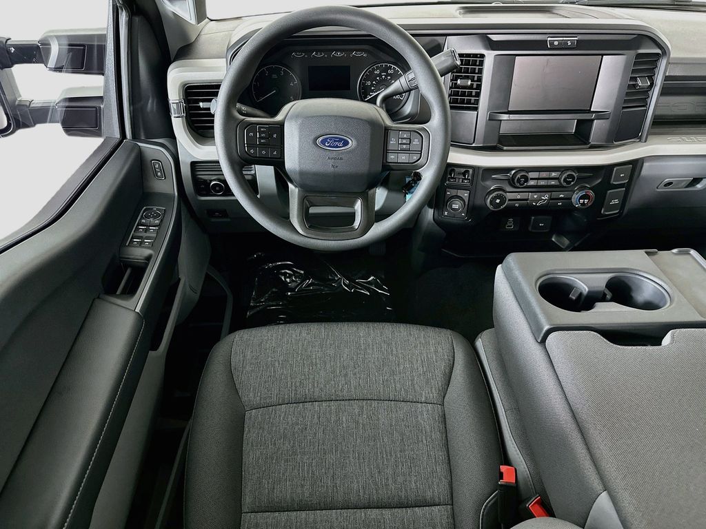 Thumbnail: 2026 Ford F-250 - 9