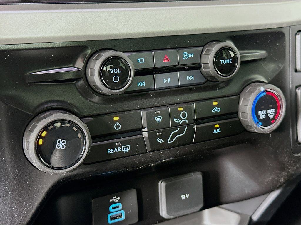 Thumbnail: 2026 Ford F-250 - 19