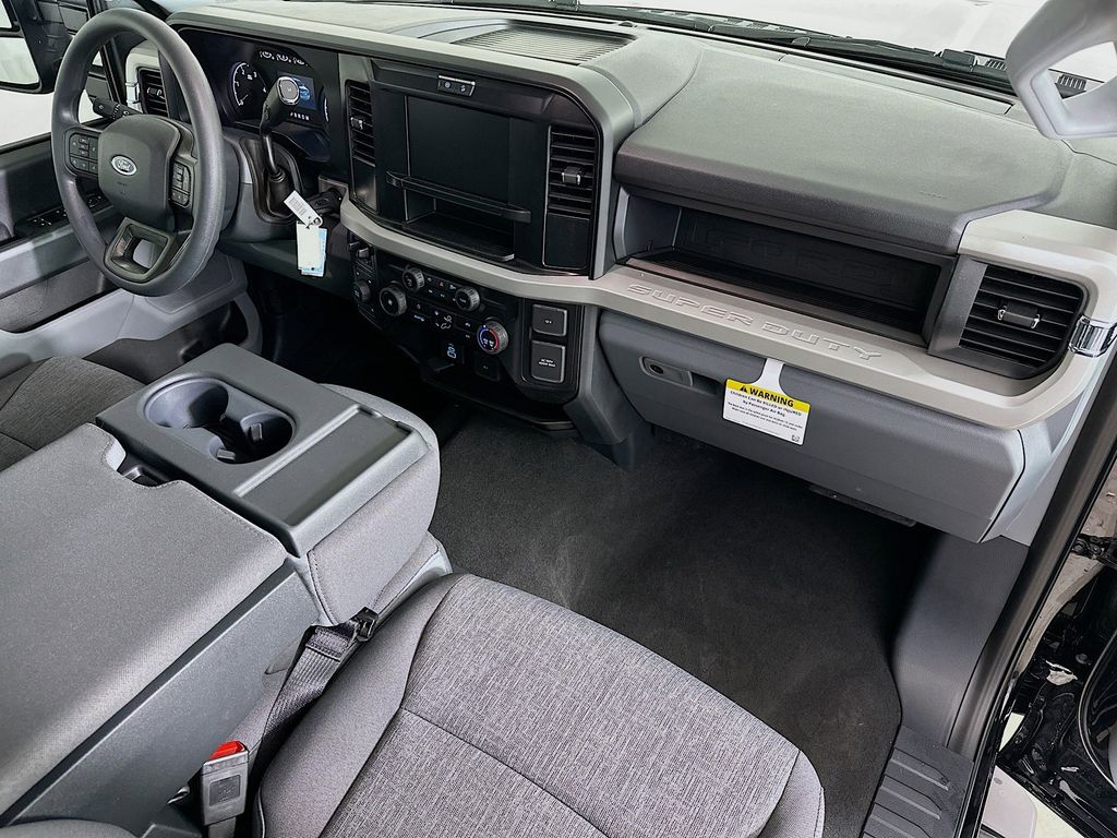 Thumbnail: 2026 Ford F-250 - 30