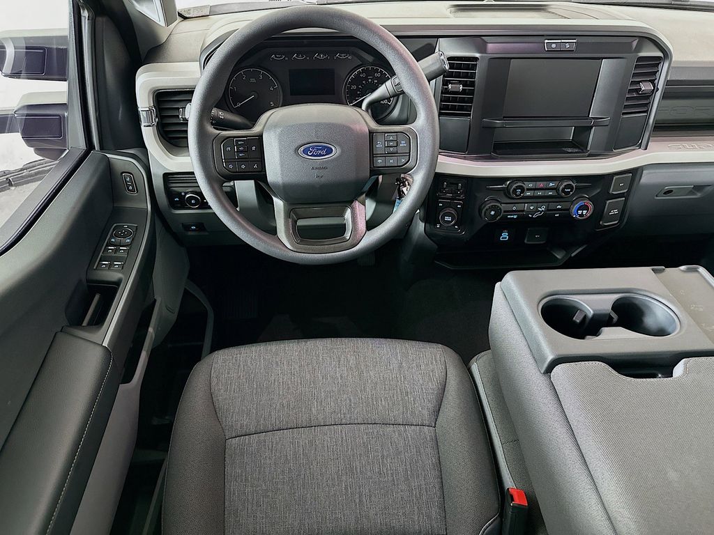 Thumbnail: 2026 Ford F-250 - 9