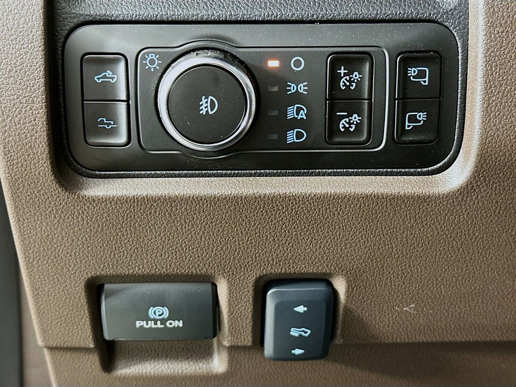 Thumbnail: 2026 Ford F-250 - 27