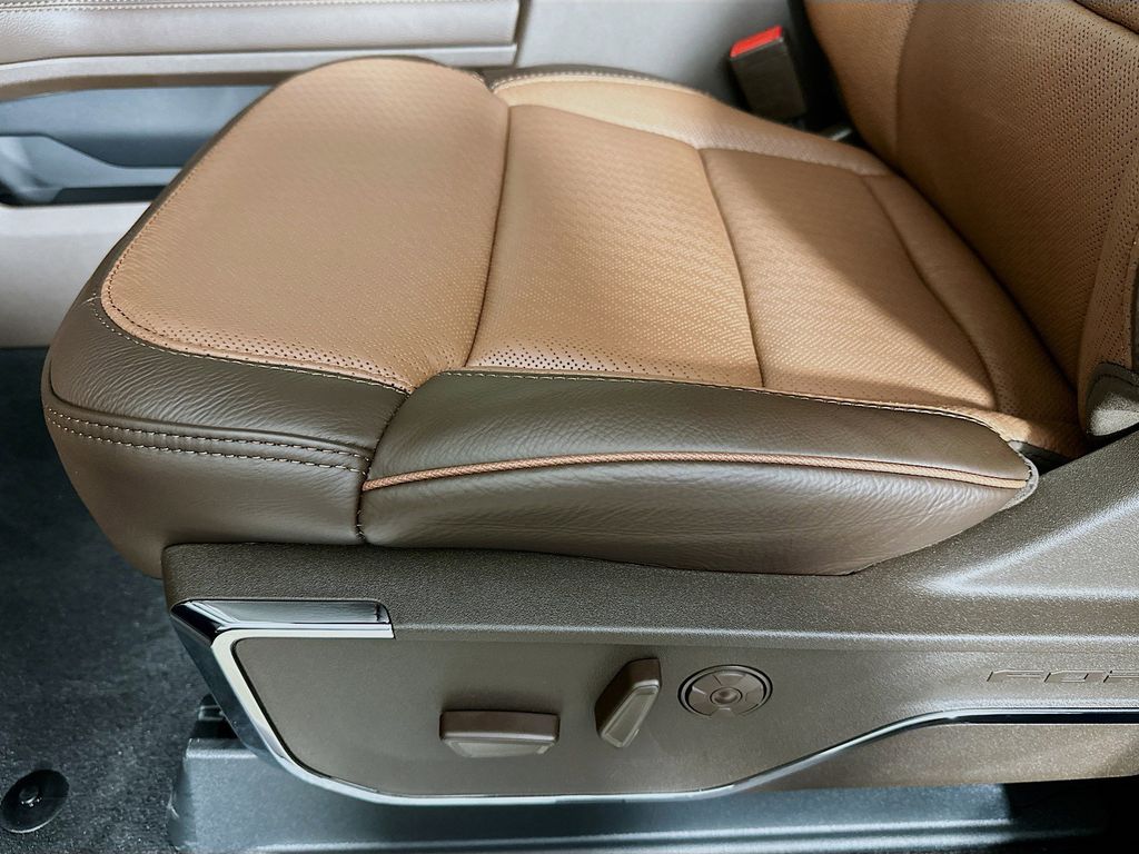 Thumbnail: 2026 Ford F-250 - 35