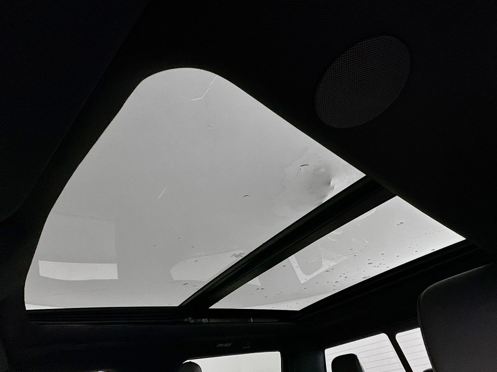 Thumbnail: 2025 Ford F-250 - 32