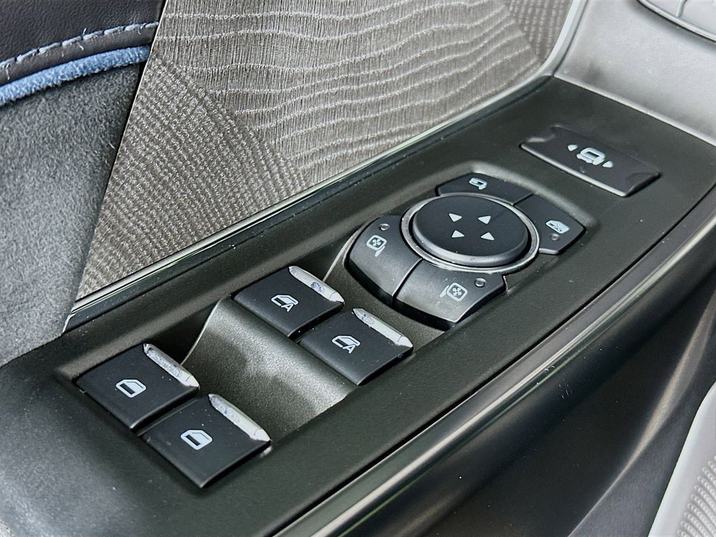 Thumbnail: 2025 Ford F-250 - 30