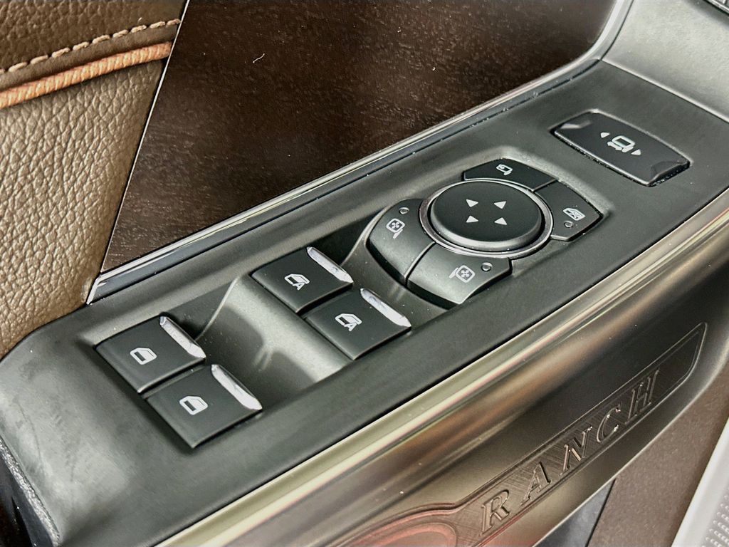Thumbnail: 2026 Ford F-250 - 29