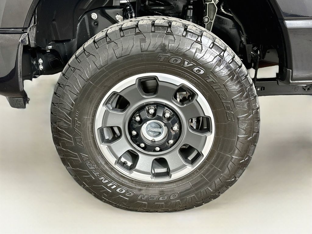 Thumbnail: 2023 Ford F-250 - 7